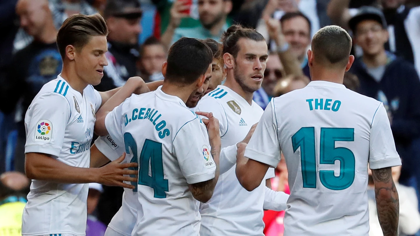 Los jugadores del Real Madrid celebran el gol de Gareth Bale Los jugadores del Real Madrid celebran el gol de Gareth Bale