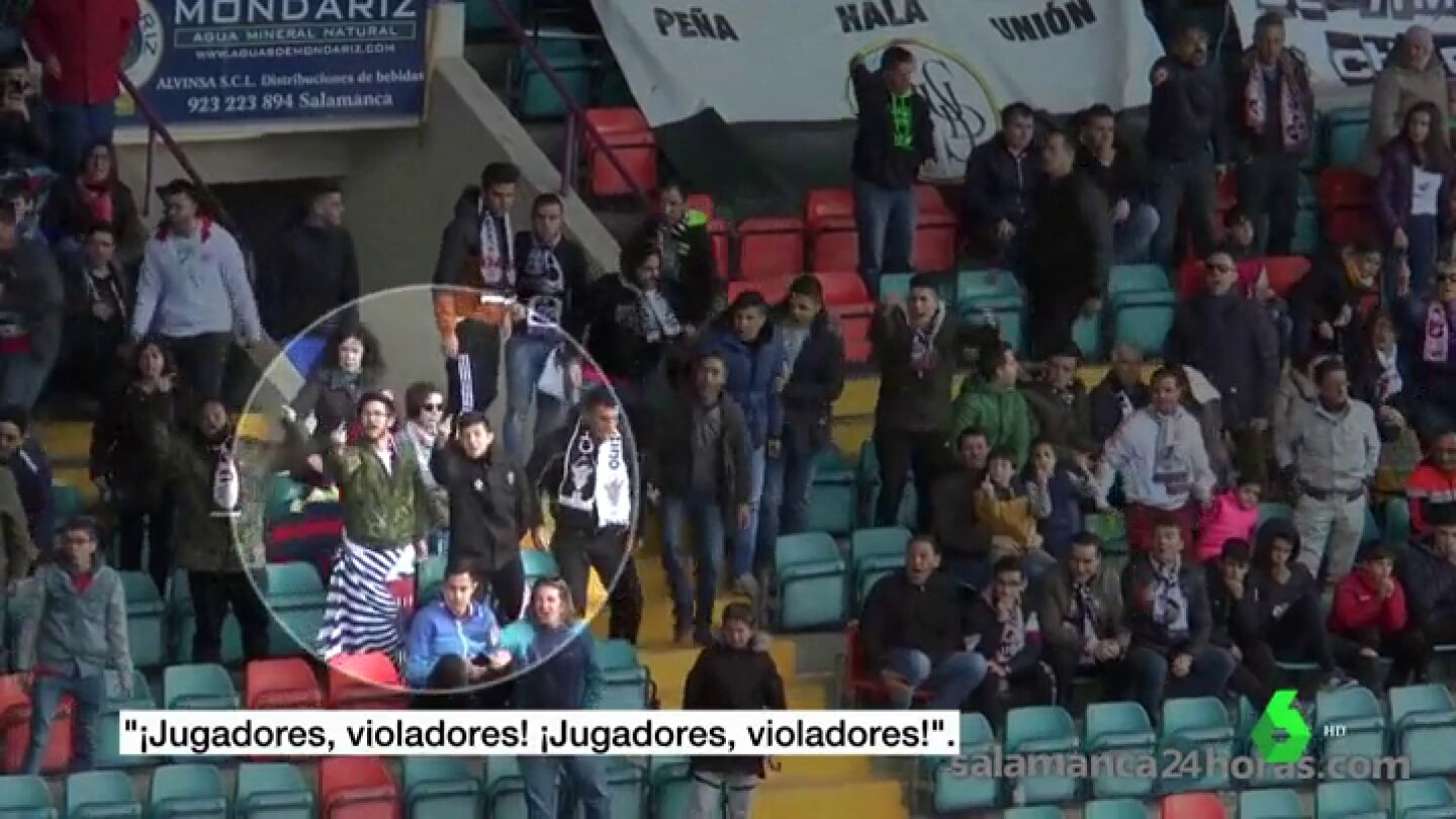 Aficionados insultan a los jugadores de la Arandina en el Helm&aacute;ntico