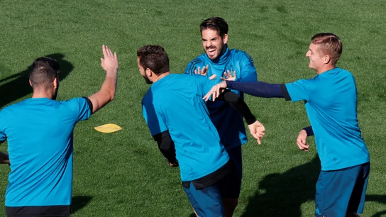 Isco y Nacho entrenan con el Real Madrid Isco y Nacho entrenan con el Real Madrid