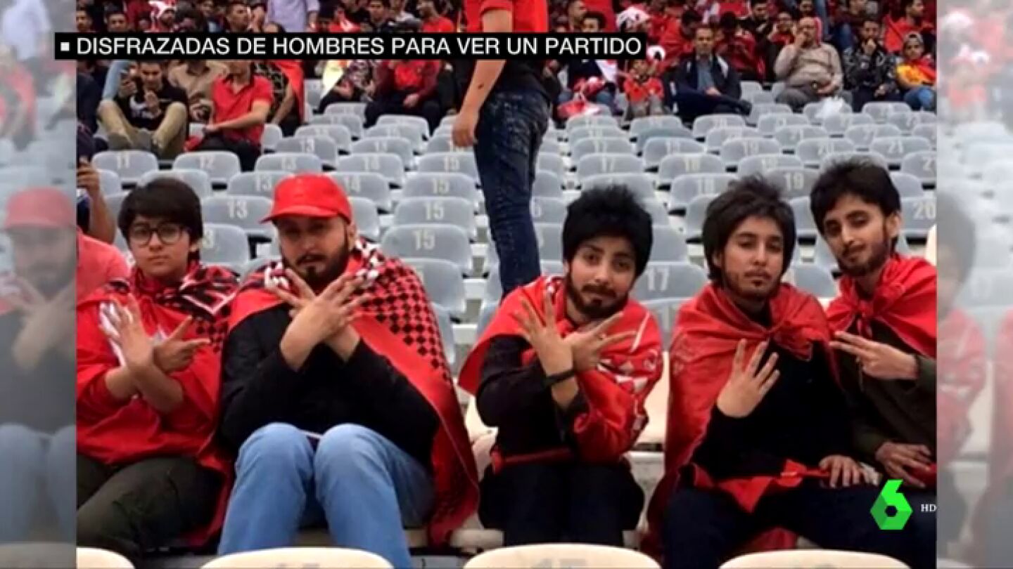 Cinco mujeres iran&iacute;es logran entrar con barbas y pelucas a un estadio de f&uacute;tbol, algo prohibido por el r&eacute;gimen