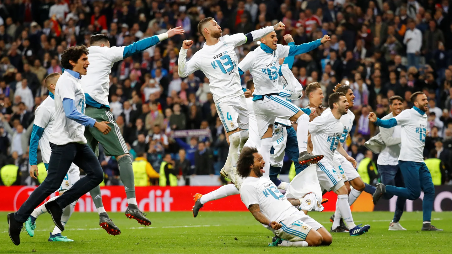 Los jugadores del Real Madrid celebran el pase a la final de Kiev Los jugadores del Real Madrid celebran el pase a la final de Kiev