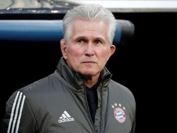 Jupp Heynckes, en el banquillo Jupp Heynckes, en el banquillo