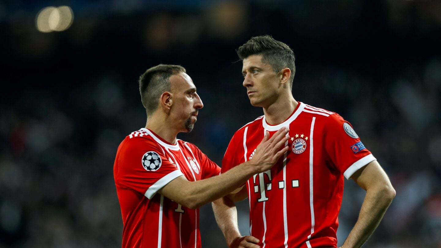 Ribery y Lewandowski se lamentan tras la eliminaci&oacute;n ante el Real Madrid