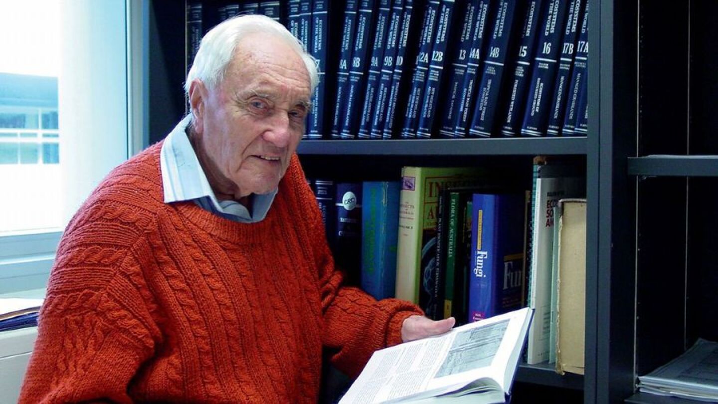 Imagen del cient&iacute;fico australiano David Goodall, de 104 a&ntilde;os