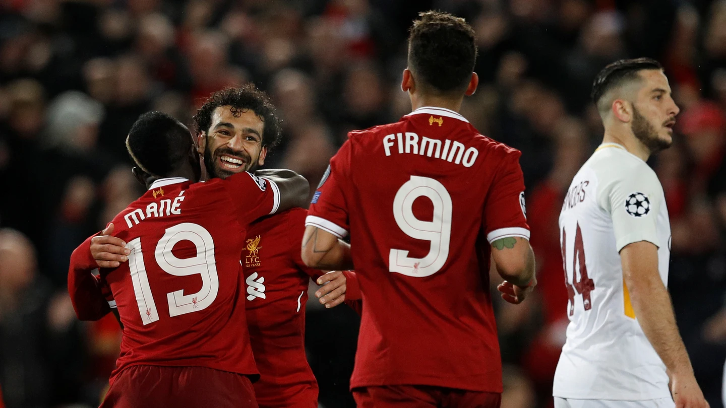 Mané, Salah y Firmino celebran un gol ante la Roma Mané, Salah y Firmino celebran un gol ante la Roma