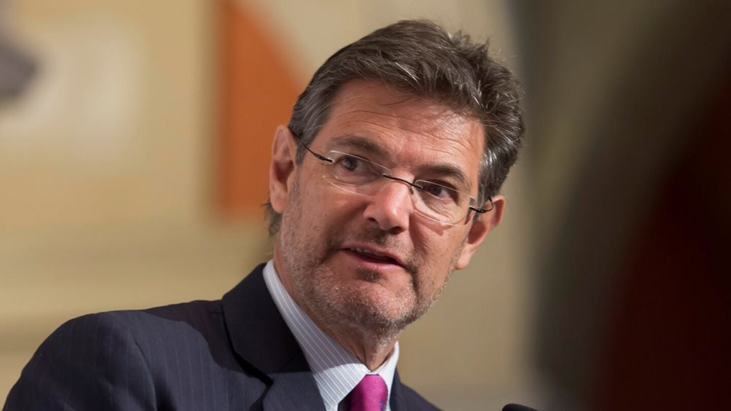 Rafael Catal&aacute; durante un desayuno informativo