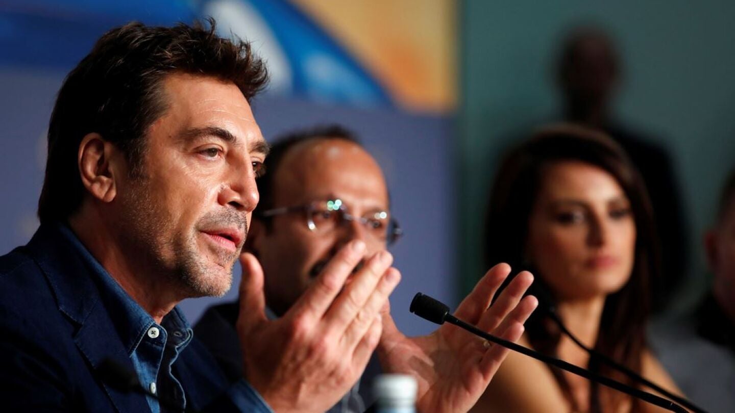 El actor espa&ntilde;ol Javier Bardem interviene durante la rueda de prensa de presentaci&oacute;n de la pel&iacute;cula 'Todos lo saben'