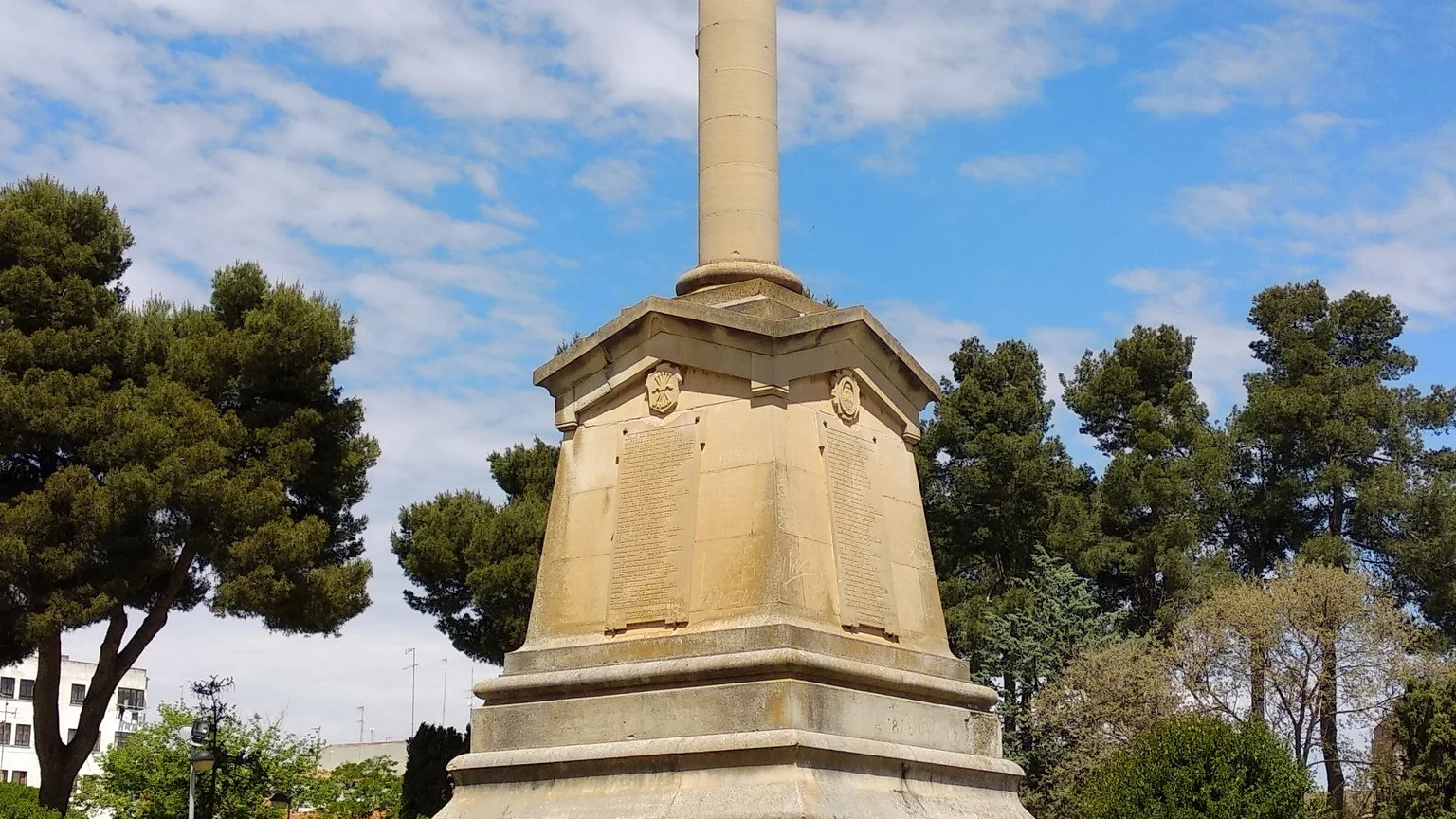 Monumento franquista en Villarrobledo