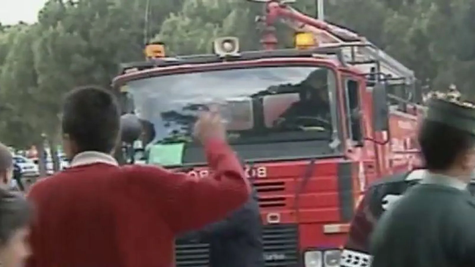 Imagen de archivo de la agresión a los bomberos de Écija