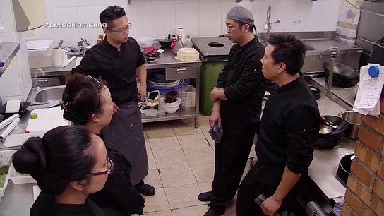 Pesadilla en la cocina: Mizuna THAI Pesadilla en la cocina: Mizuna THAI