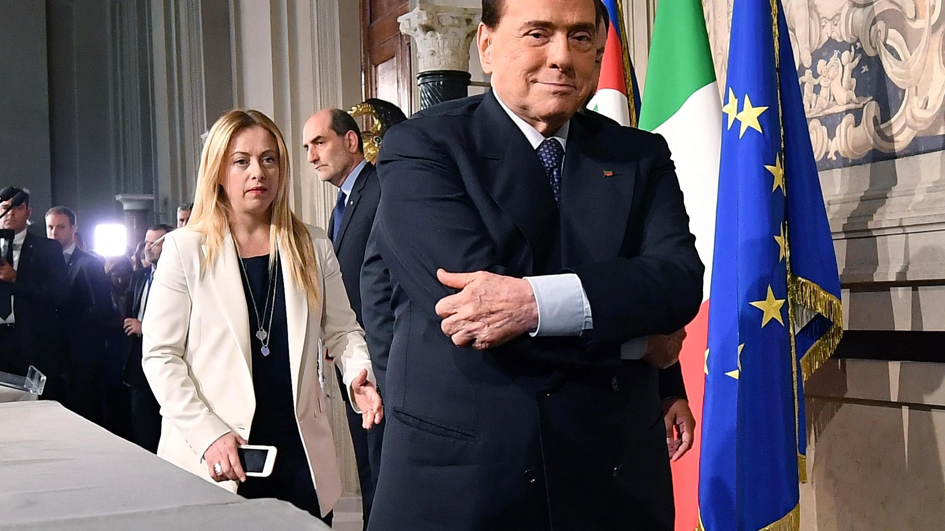 Berlusconi desbloquea un posible pacto de Gobierno entre Liga y M5S en Italia (Archivo) Berlusconi desbloquea un posible pacto de Gobierno entre Liga y M5S en Italia (Archivo)