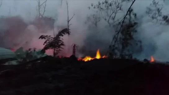 El volcán hawaiano Kilauea registra una erupción explosiva El volcán hawaiano Kilauea registra una erupción explosiva