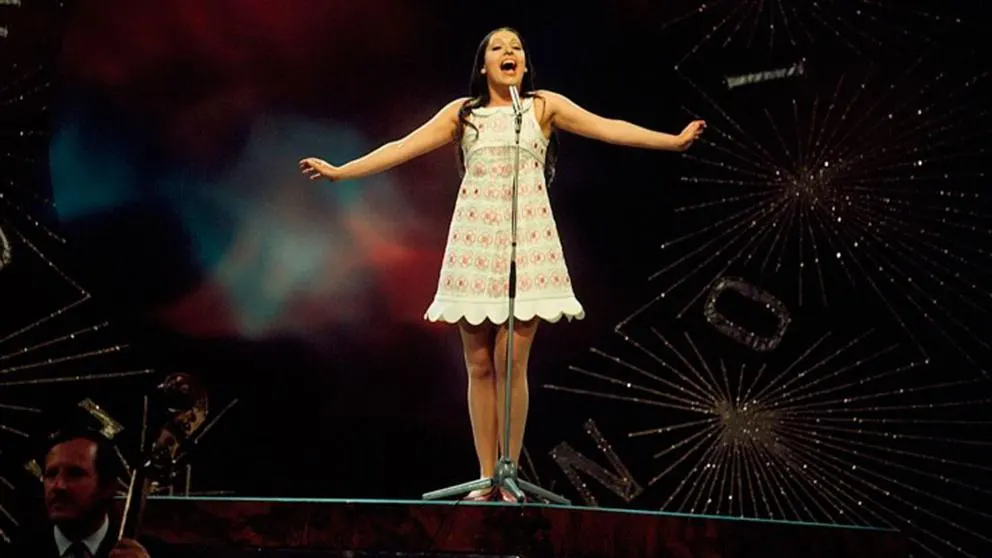 Massiel durante su actuación en el Festival de Eurovisión de 1968. (Foto: RTVE).