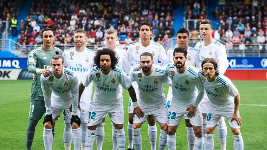 El once del Real Madrid al completo posa antes del partido