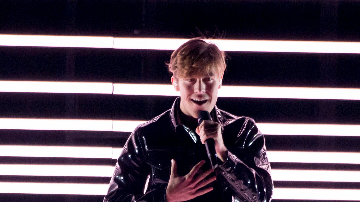 Benjamin Ingrosso durante su actuaci&oacute;n en Eurovisi&oacute;n 2018