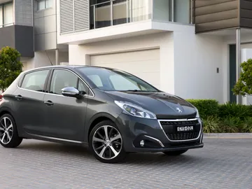 Peugeot 208 Peugeot 208