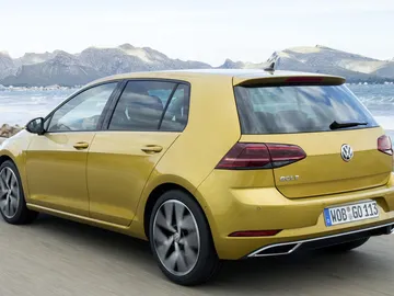 VW Golf 1.5 TSI con 130 CV VW Golf 1.5 TSI con 130 CV