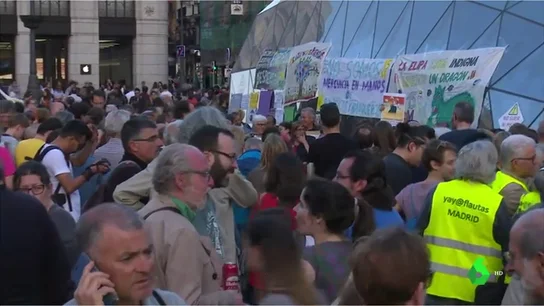 El movimiento ciudadano que cambió España vuelve las calles: así se celebra el 15M siete años después El movimiento ciudadano que cambió España vuelve las calles: así se celebra el 15M siete años después