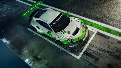Porsche 911 GT3 R Porsche Motorsport sigue el camino de Aston Martin y presenta un nuevo 911 GT3 R