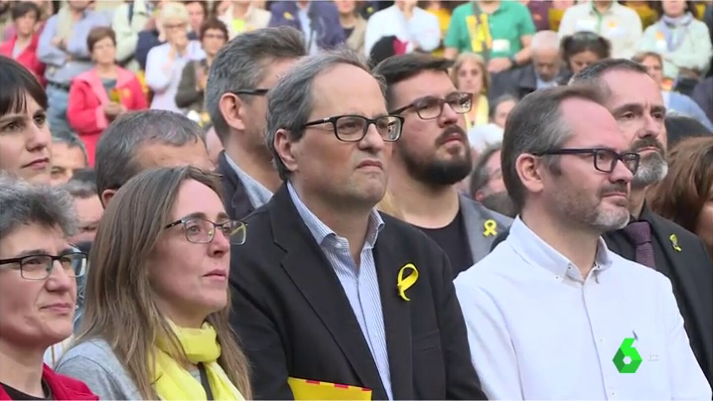 Torra asiste a la concentraci&oacute;n de Barcelona en protesta por los siete meses de prisi&oacute;n de S&agrave;nchez y Cuixart