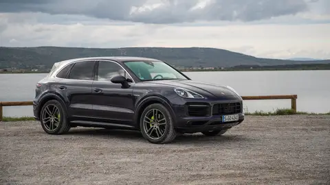 Porsche Cayenne E-Hybrid Porsche Cayenne E-Hybrid