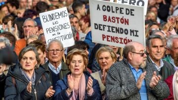 Pensionistas durante una manifestación en Bilbao