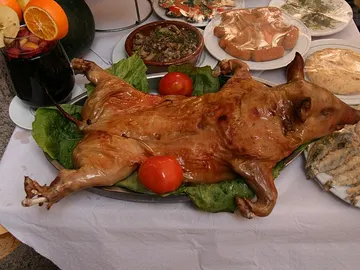 Cochinillo Cochinillo