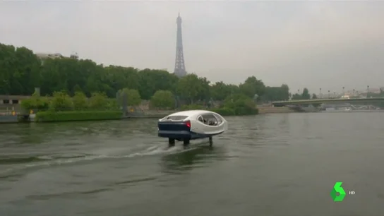 No emite CO2, no hace ruido y funciona a través de una app: 'el taxi del futuro' ya se prueba en aguas del Sena No emite CO2, no hace ruido y funciona a través de una app: 'el taxi del futuro' ya se prueba en aguas del Sena