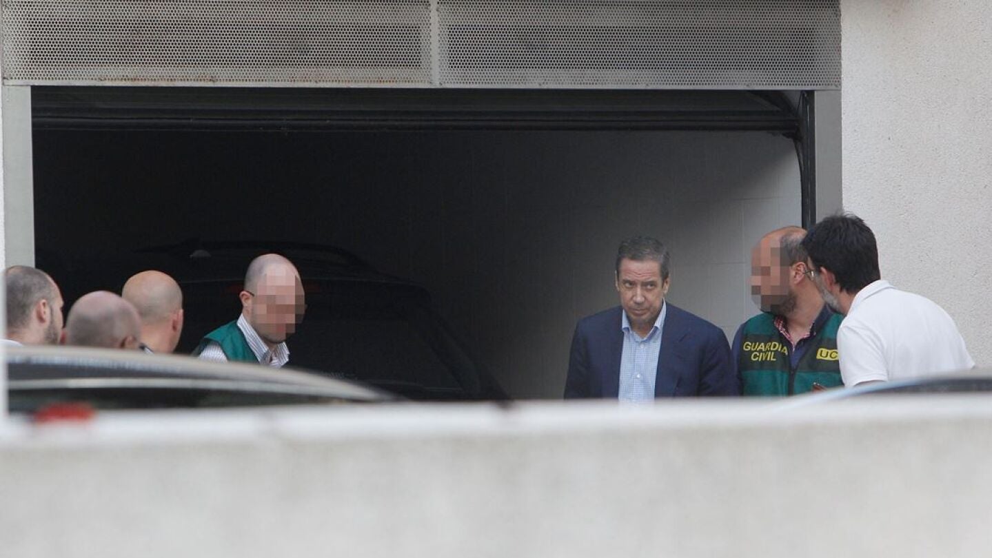 Eduardo Zaplana en el registro de su casa en Benidorm en 2018
