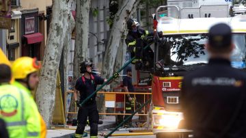 Parte del forjado de un edificio en rehabilitación, en el número 19 de la calle del General Martínez Campos, en el distrito de Chamberí de Madrid, que se derrumbó