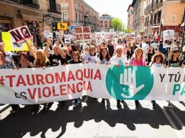 El movimiento antitaurino convoca una gran manifestación el 27 de mayo El movimiento antitaurino convoca una gran manifestación el 27 de mayo