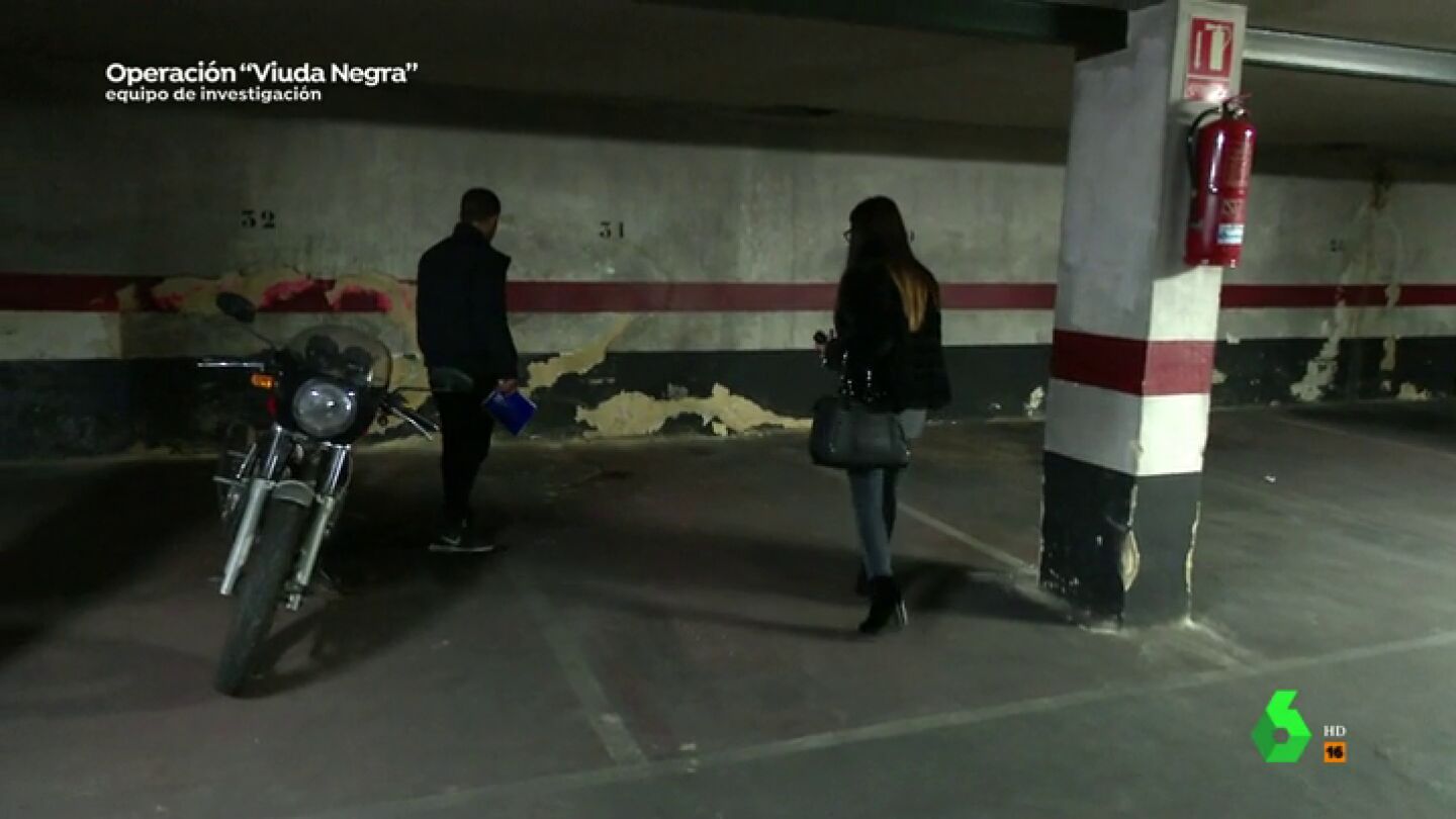 "Ella daba unos gritos tan exagerados que se o&iacute;an en toda la calle": hablan los vecinos de Antonio Navarro y Maje sobre el asesinato