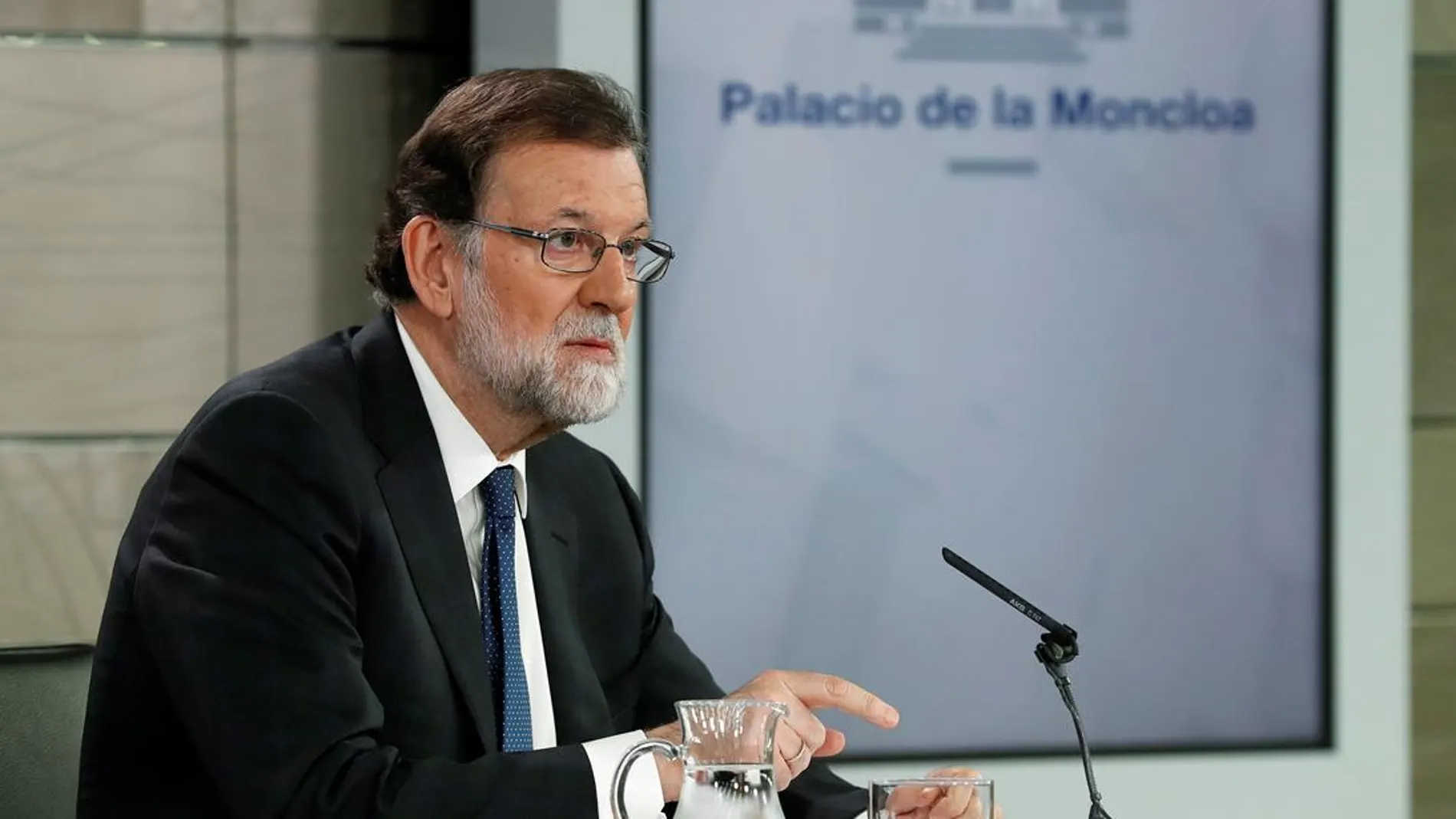 Mariano Rajoy ante los medios de comunicación en La Moncloa