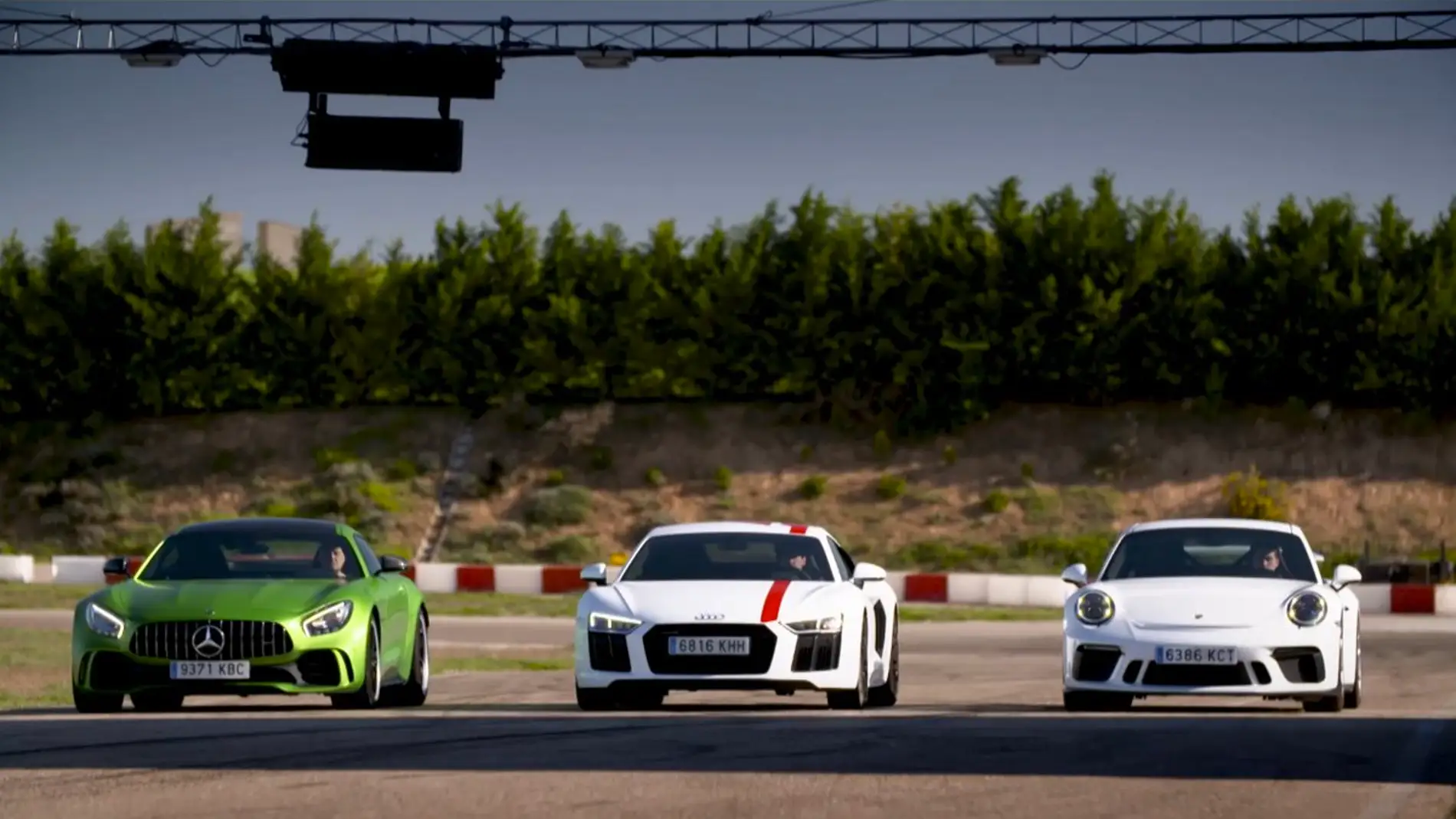 Mercedes Amg GT-R, Audi R8 RWS y Porsche 911 GT3