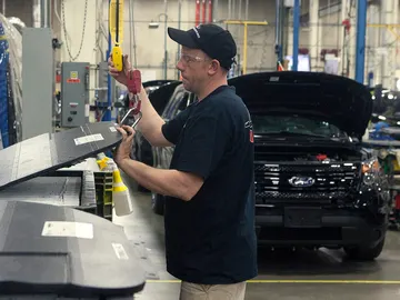 Estados Unidos estudiará imponer fuertes aranceles a los automóviles de importación Estados Unidos estudiará imponer fuertes aranceles a los automóviles de importación