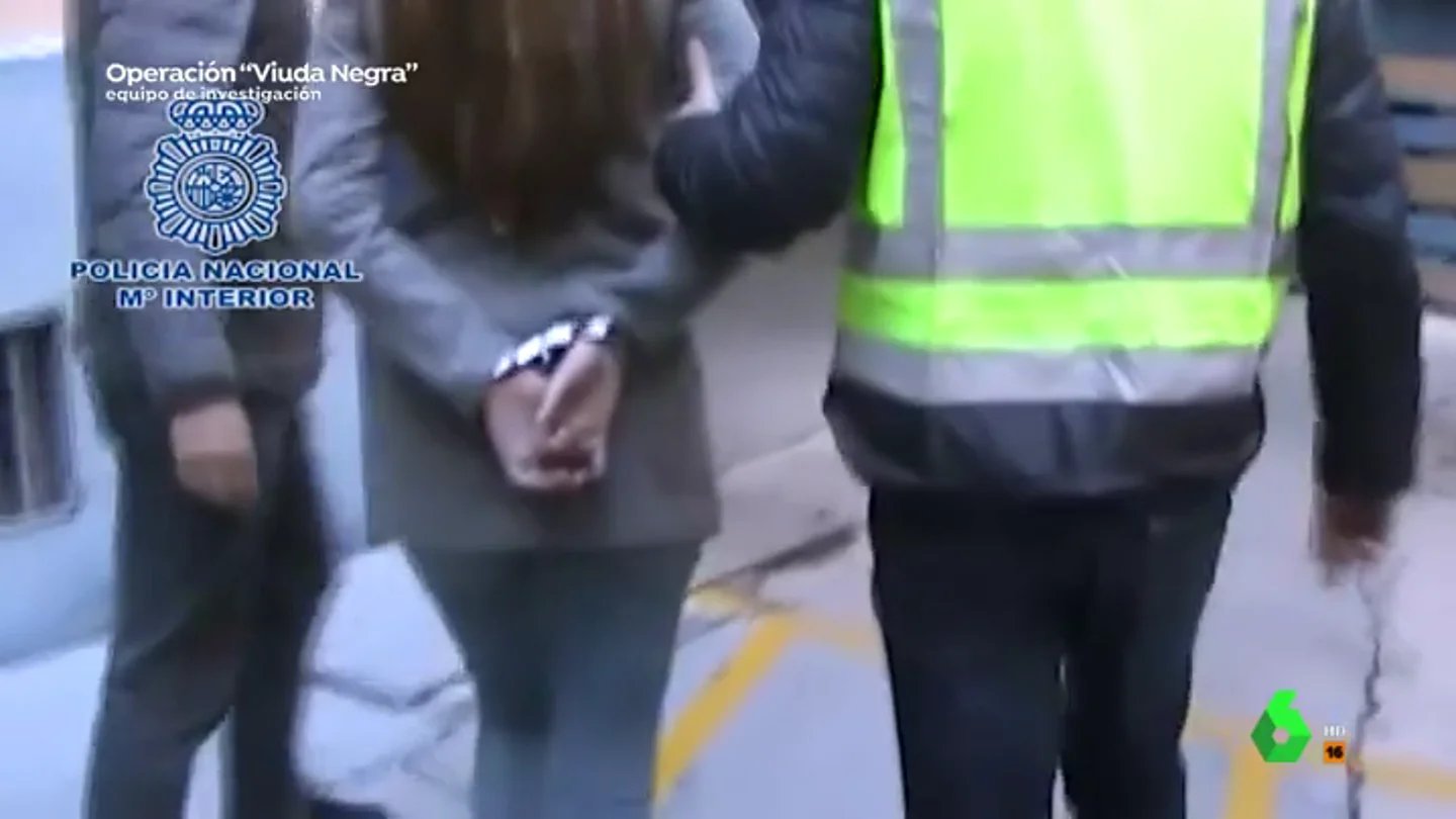 De la trampa de la policía a la confesión: la detención de Maje y Salvador Rodrigo, asesino confeso de Antonio Navarro De la trampa de la policía a la confesión: la detención de Maje y Salvador Rodrigo, asesino confeso de Antonio Navarro