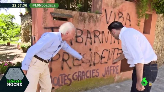Albert Boadella, sobre las pintadas en la fachada de su casa: "Se nota que son un poco incultos en castellano" Albert Boadella, sobre las pintadas en la fachada de su casa: "Se nota que son un poco incultos en castellano"