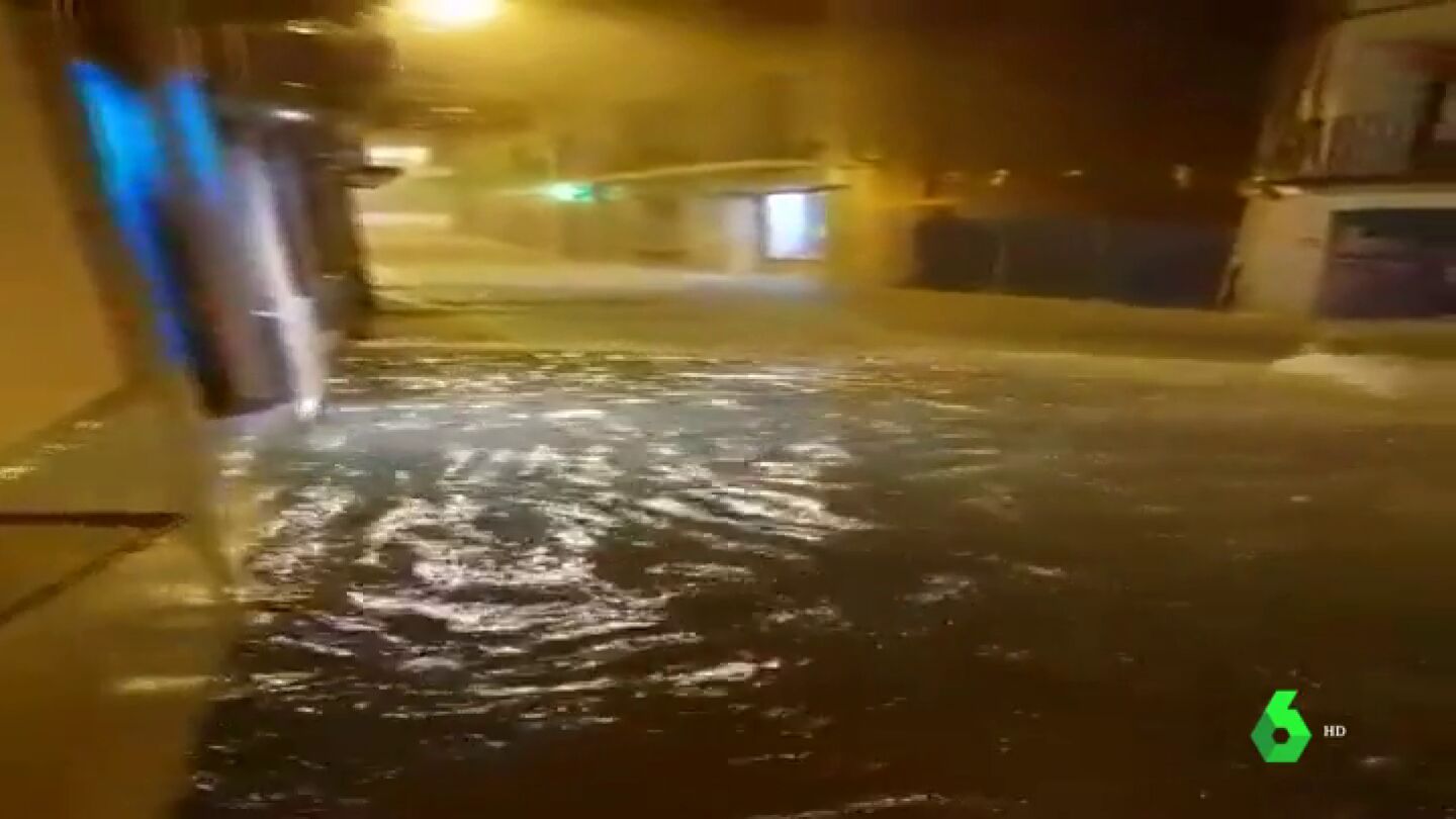 Las calles de Tarazona se convierten en r&iacute;os tras la brutal tromba de agua que dejan en Arag&oacute;n las tormentas