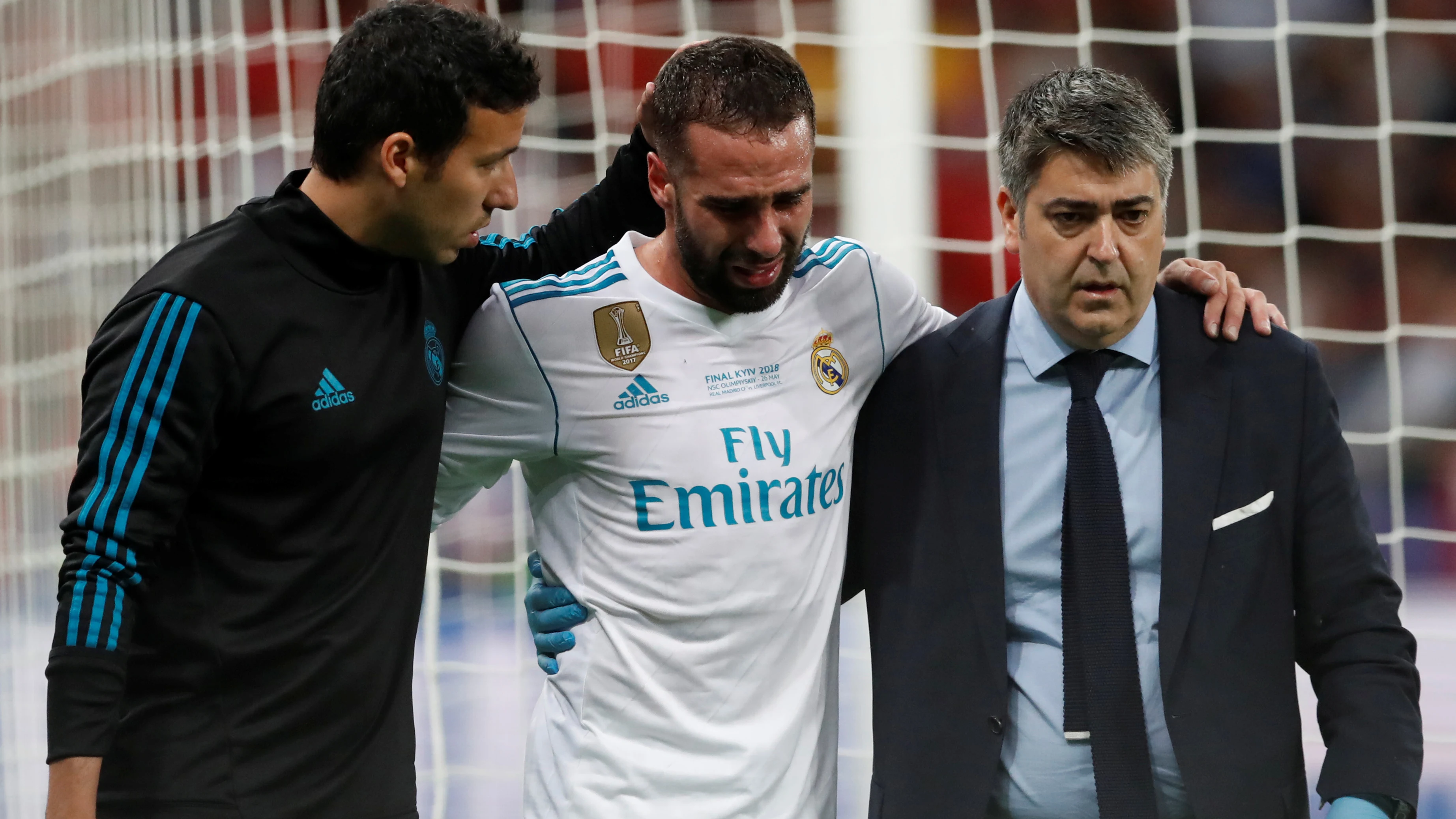 Dani Carvajal se marcha entre lágrimas