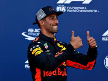 Ricciardo celebra un triunfo Ricciardo celebra un triunfo