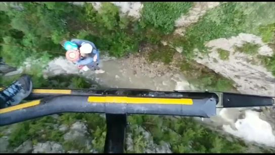 Momento del rescate en Foz de Fago, Huesca Momento del rescate en Foz de Fago, Huesca