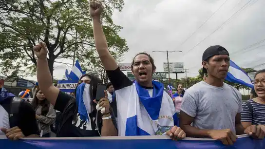 Miles de personas marchan por la democracia en Nicaragua Miles de personas marchan por la democracia en Nicaragua