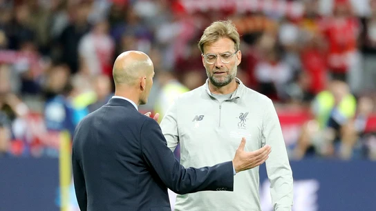 Zinedine Zidane y Jürgen Klopp Zinedine Zidane y Jürgen Klopp
