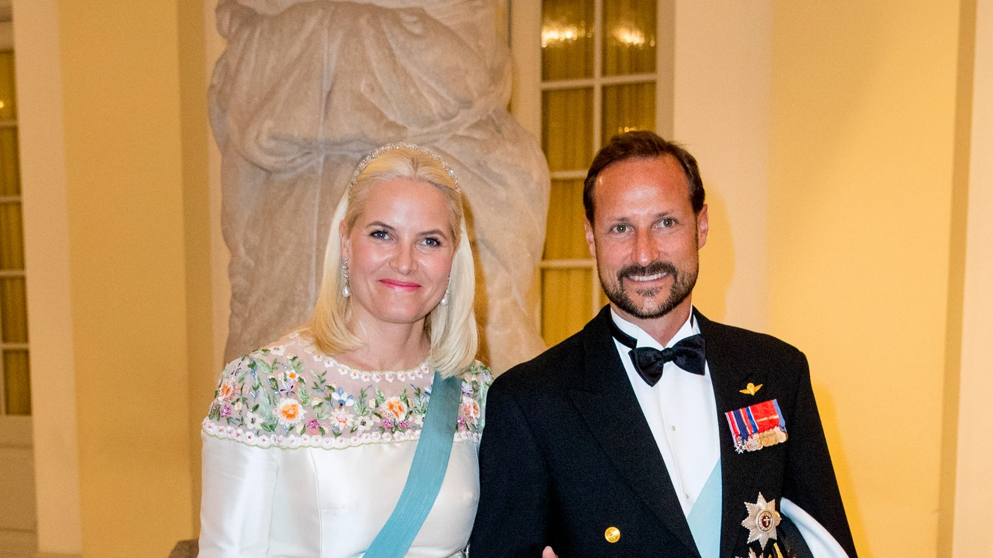 Haakon y Mette-Marit de Noruega 50 cumpleaños de Federico de Dinamarca