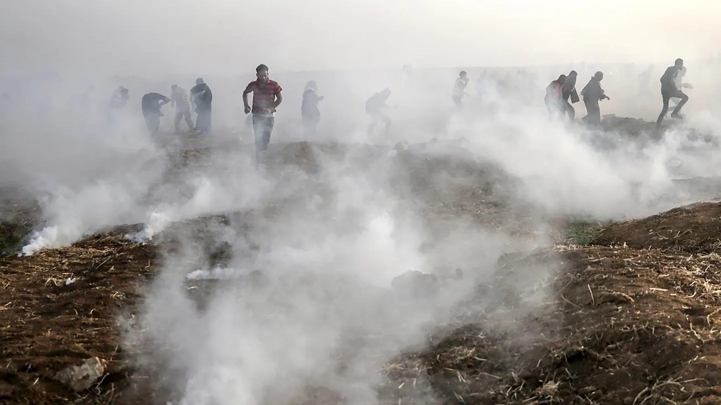 Gas lanzado por el ejército israelí en la Franja de Gaza Gas lanzado por el ejército israelí en la Franja de Gaza