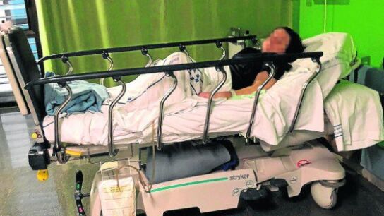 Lleva seis meses en urgencias a la espera de recibir ayuda social