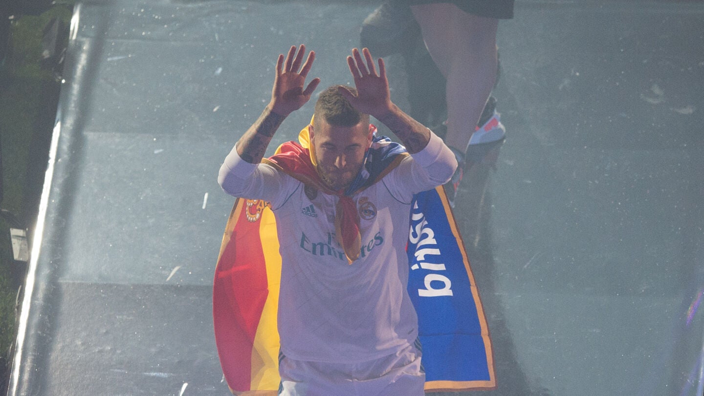 Sergio Ramos se arrodilla ante la Decimotercera