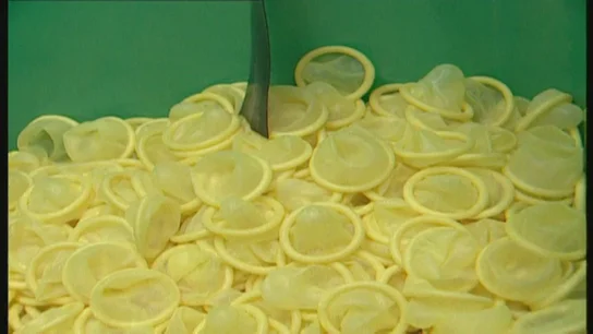 Preservativos en una imagen de archivo. Preservativos en una imagen de archivo.