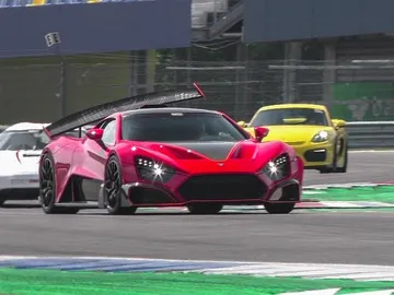 ¿Es el Zenvo TSR-S el superdeportivo con aerodinámica activa más loco del mundo? ¿Es el Zenvo TSR-S el superdeportivo con aerodinámica activa más loco del mundo?