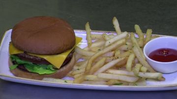 La nueva revolución culinaria en EEUU: Una hamburguesa de carne, sin carne